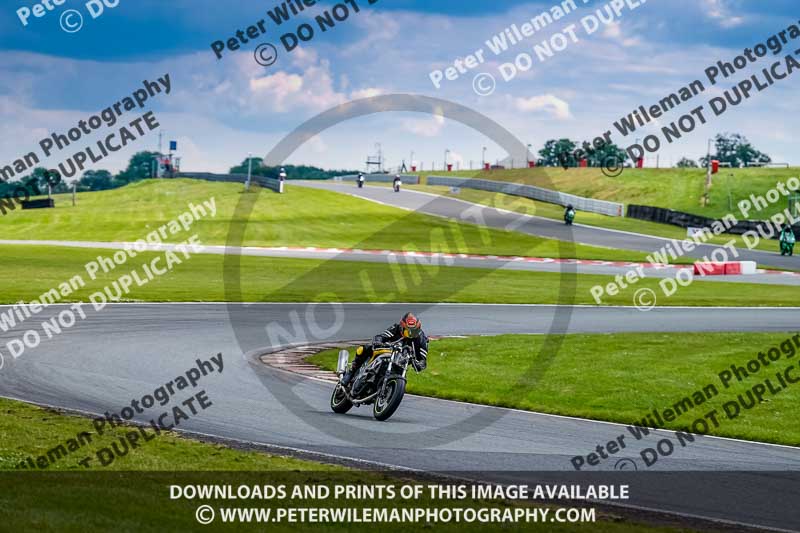 anglesey;brands hatch;cadwell park;croft;donington park;enduro digital images;event digital images;eventdigitalimages;mallory;no limits;oulton park;peter wileman photography;racing digital images;silverstone;snetterton;trackday digital images;trackday photos;vmcc banbury run;welsh 2 day enduro